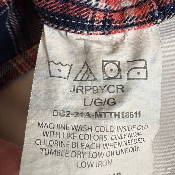 Wrangler Men's Blue & Salmon Plaid Shirt size L - Picture 8 of 12